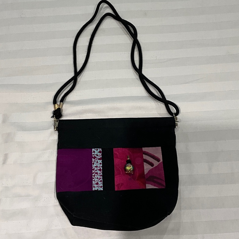 KIMONO design Elegant Black and Purple Crossbody Bag